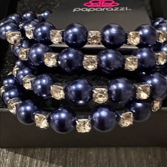 Paparazzi Navy and Silver Beaded Bracelet - Picture 2 of 3